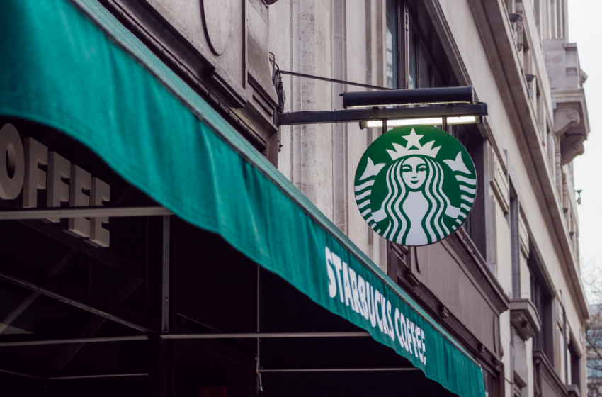 Workers’ Push to Unionize Starbucks Spreads through the US